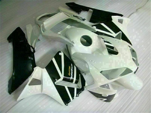 Cheapest 2003-2004 White Honda CBR600RR Motorcycle Fairings Kit UK Cheapest 2003-2004 White Honda CBR600RR Motorcycle Fairings Kit UK