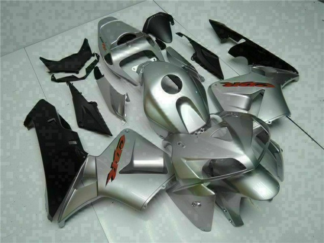 Cheapest 2005-2006 Silver Honda CBR600RR Bike Fairing Kit UK Cheapest 2005-2006 Silver Honda CBR600RR Bike Fairing Kit UK