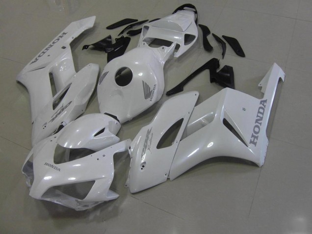 Cheapest 2006-2007 White with Silver Decals Honda CBR1000RR Bike Fairings UK Cheapest 2006-2007 White with Silver Decals Honda CBR1000RR Bike Fairings UK