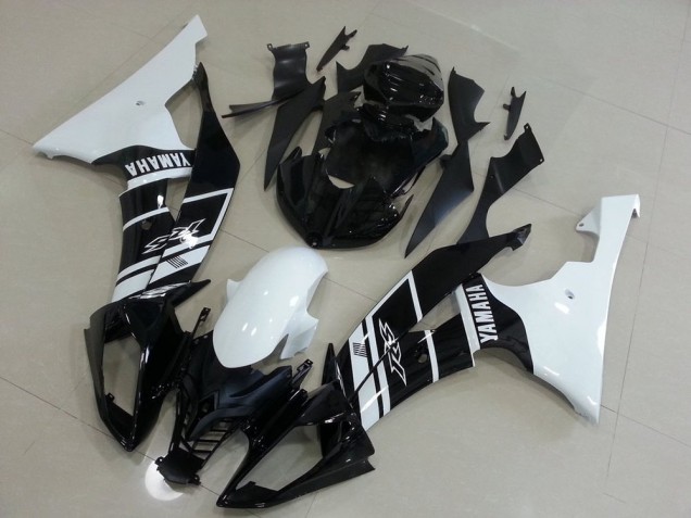 Cheapest 2008-2016 White and Black Yamaha YZF R6 Motorcycle Fairings UK Cheapest 2008-2016 White and Black Yamaha YZF R6 Motorcycle Fairings UK
