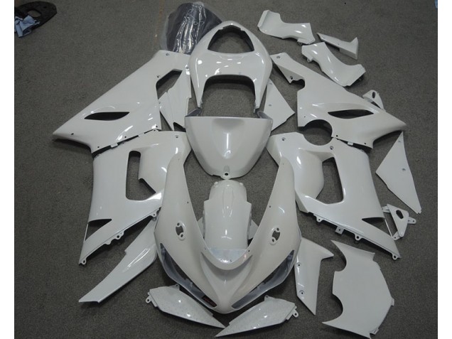 Cheapest 2005-2006 White Kawasaki ZX6R Motorcycle Fairings Kit UK Cheapest 2005-2006 White Kawasaki ZX6R Motorcycle Fairings Kit UK