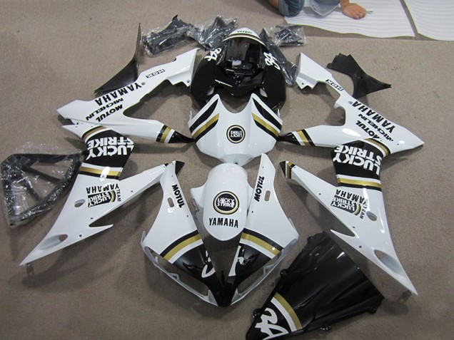 Cheapest 2004-2006 Black White Lucky Strike Yamaha YZF R1 Motorcyle Fairings UK Cheapest 2004-2006 Black White Lucky Strike Yamaha YZF R1 Motorcyle Fairings UK